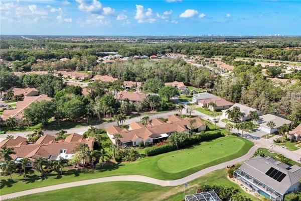 Hunters Ridge Villas, 12727 Maiden Cane Ln, Bonita Springs, Florida 34135, image 3