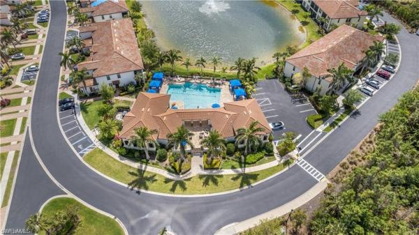 Carriage Homes At Livingston Lakes, 15181 Butler Lake Dr #201, Naples, Florida 34109, image 2