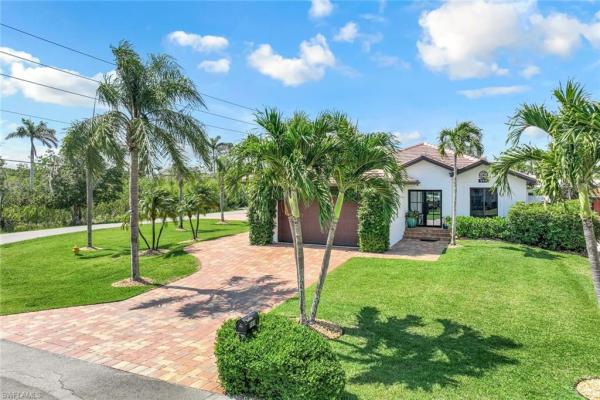 999 East Valley Dr, Naples, Florida 34134, image 2