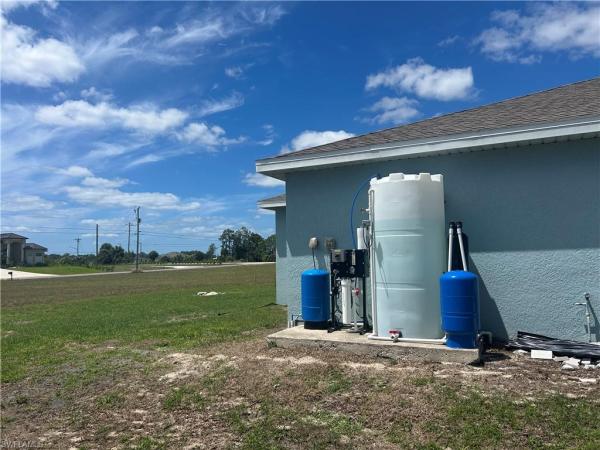 Cape Coral Residential, 1634 34th St, Cape Coral, Florida 33909, image 3