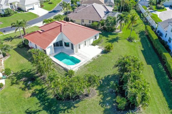 Southwind Preserve, 8252 Southwind Bay Cir, Fort Myers, Florida 33908, image 1