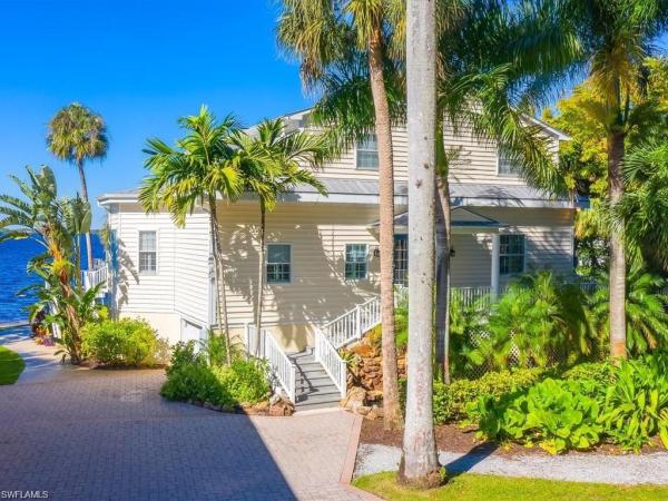 Coral Park, 100 Fairview Ave, Fort Myers, Florida 33905, image 2