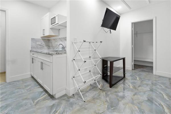 Cape Coral Residential, 1315 20th Ave, Cape Coral, Florida 33909, image 3
