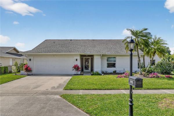 Regent Park, 3302 Arlette Dr, Naples, Florida 34109, image 2