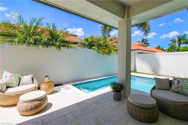Cordoba, 7968 Cordoba Pl, Naples, Florida 34113, image 2