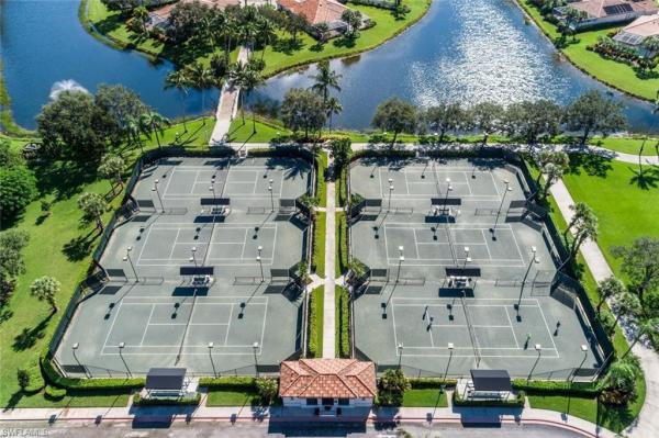 Village Walk Of Naples, 3664 El Segundo Ct, Naples, Florida 34109, image 2