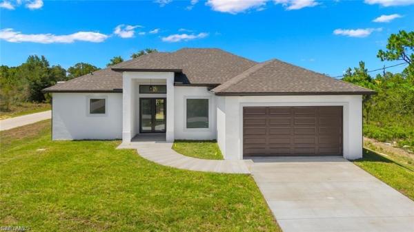 Lehigh Acres, 2918 W 43rd St, Lehigh Acres, Florida 33971, image 1