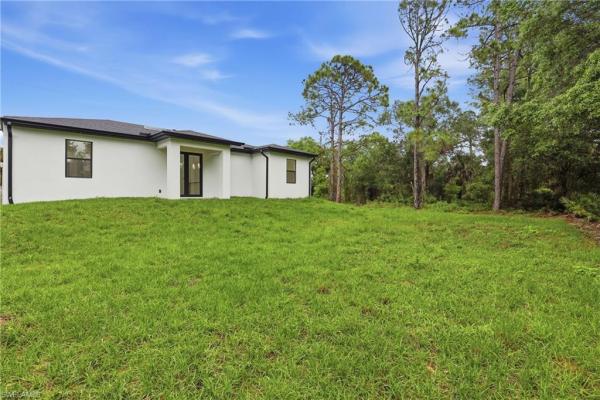 Lehigh Acres, 669 Windermere Dr, Lehigh Acres, Florida 33972, image 3