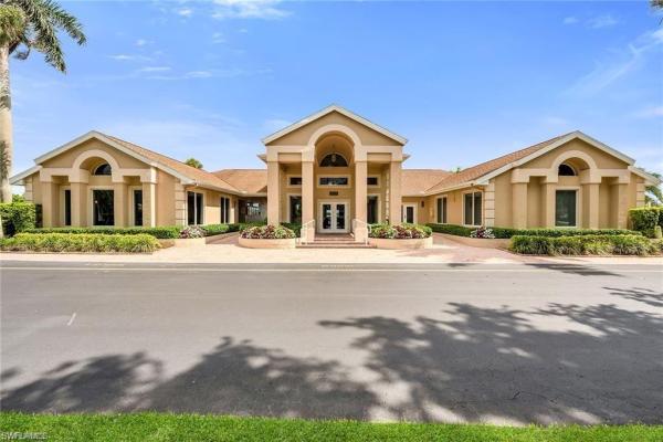 Royal Villas, 1704 Royal Cir #602, Naples, Florida 34112, image 1