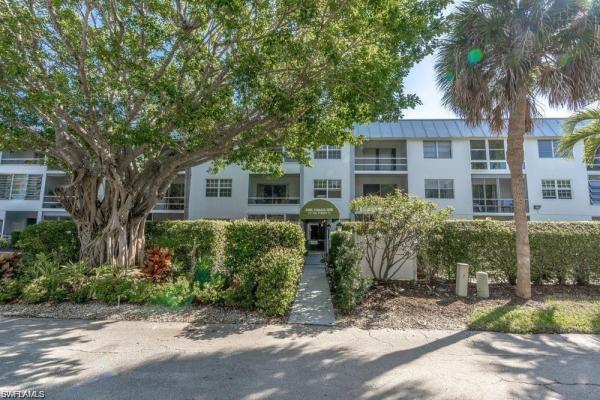 Park Terrace At Olde Naples, 72 S 7th St #310, Naples, Florida 34102, image 1