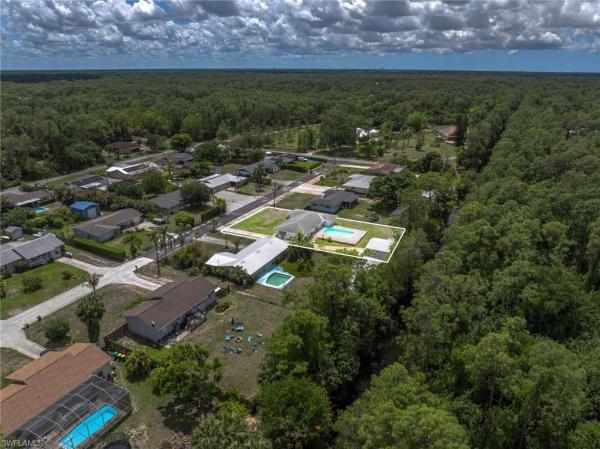 Golden Gate Estates, 443 Castle Dr, Naples, Florida 34119, image 3