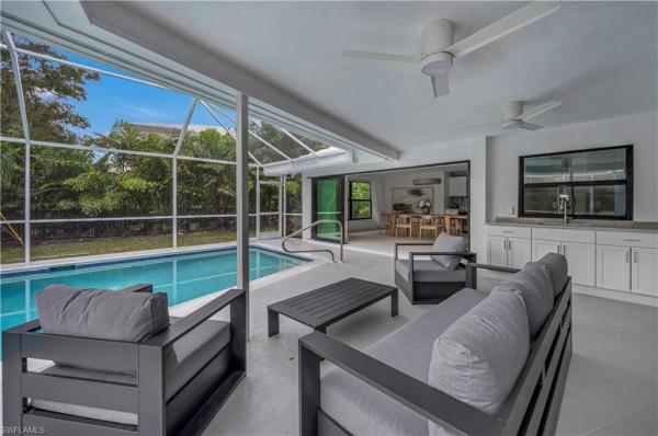 Park Shore, 3777 Fountainhead Ln, Naples, Florida 34103, image 2