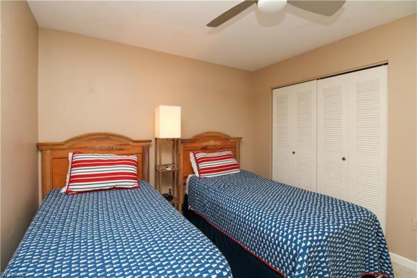 Tropic Schooner, 1510 Mainsail Dr #7, Naples, Florida 34114, image 2