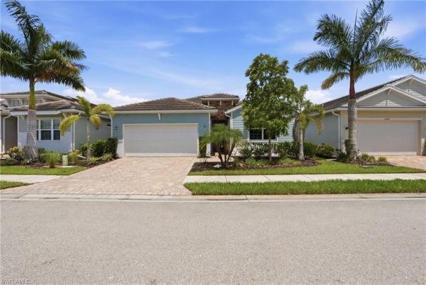 Seasons At Bonita, 28032 Captiva Shell Loop, Bonita Springs, Florida 34135, image 2
