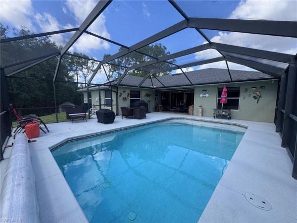 Mirror Lakes, 771 Halsey Ave, Lehigh Acres, Florida 33974, image 2