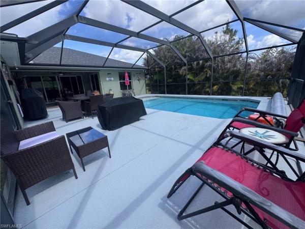 Mirror Lakes, 771 Halsey Ave, Lehigh Acres, Florida 33974, image 1