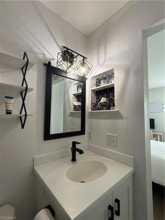 Island Park Woods, 6113 Lake Front Dr, Fort Myers, Florida 33908, image 2