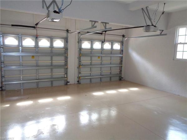 575 El Camino Real #6, Naples, Florida 34119, image 1