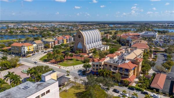 5771 Agostino Way, Naples, Florida 34142, image 1