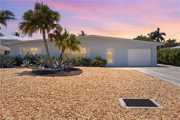 Laguna Shores, 8336 Lagoon Rd, Fort Myers Beach, Florida 33931, image 1