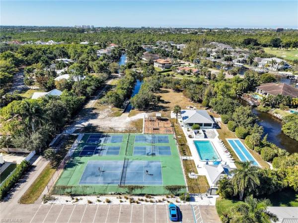 River Reach, 2474 Outrigger Ln, Naples, Florida 34104, image 2