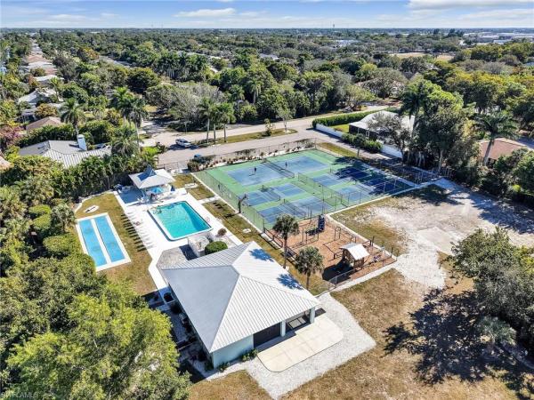 River Reach, 2474 Outrigger Ln, Naples, Florida 34104, image 1