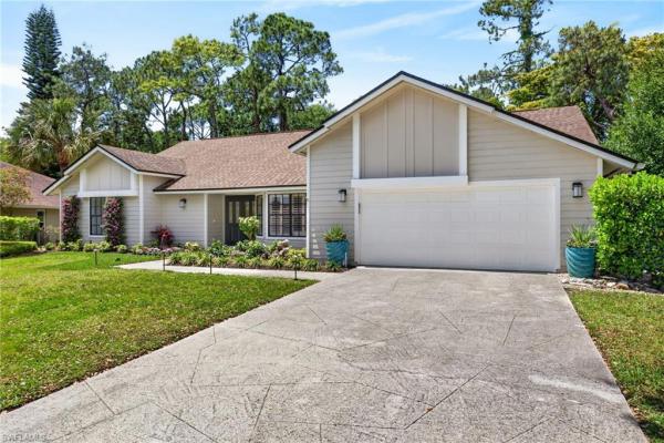 Kings Lake, 2259 Queens Way, Naples, Florida 34112, image 1