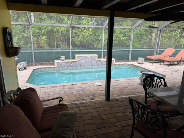 Park Shore, 780 Fountainhead Ln, Naples, Florida 34103, image 2