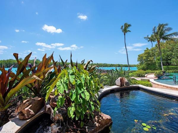 Port Royal, 840 E Admiralty Parade, Naples, Florida 34102, image 1