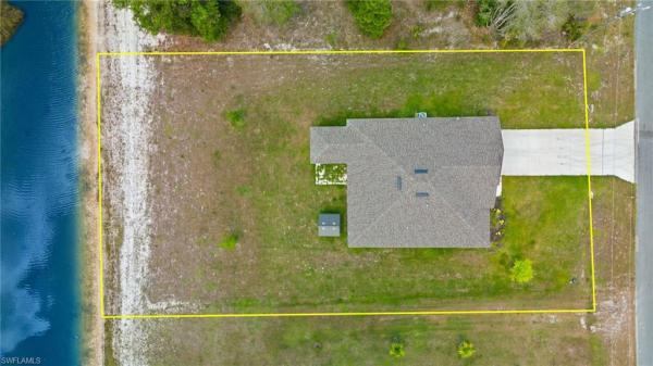 Mirror Lakes, 858 Rue Labeau Cir, Fort Myers, Florida 33913, image 3