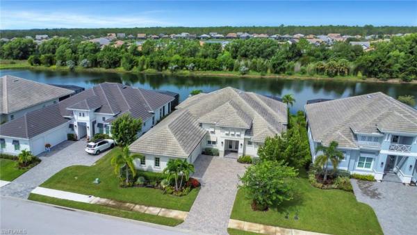 Bimini Isle, 14238 Galley Ct, Naples, Florida 34114, image 2