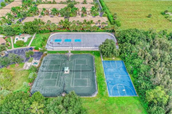 Rookery Pointe, 20141 Rookery Dr, Estero, Florida 33928, image 2