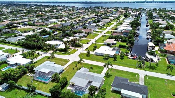 Cape Coral Residential, 513 Monterey Ave, Cape Coral, Florida 33904, image 3