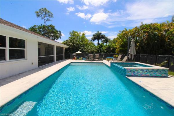 721 S Logan Blvd, Naples, Florida 34119, image 1