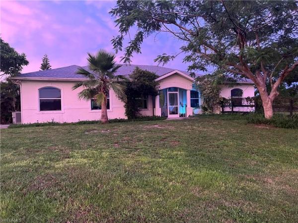 North Fort Myers No HOA, 10551 Deal Rd, North Fort Myers, Florida 33917, image 1