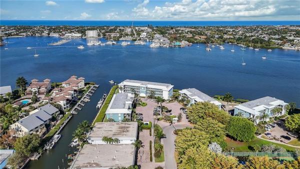 1200 Blue Point Ave #A2, Naples, Florida 34102, image 2