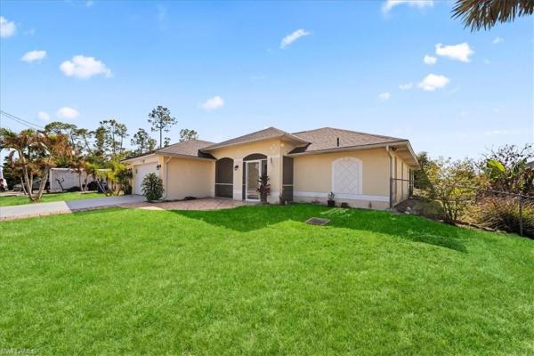 1019 Angelo Ave, Lehigh Acres, Florida 33971, image 1