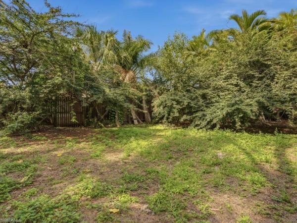 Inomah, 2022 Frederick St, Naples, Florida 34112, image 2