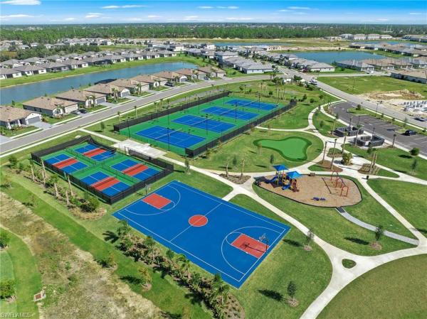 10542 Timber Creek Dr, Fort Myers, Florida 33913, image 1