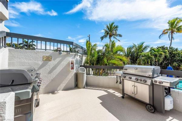 6001 Pelican Bay Blvd #201, Naples, Florida 34108, image 2