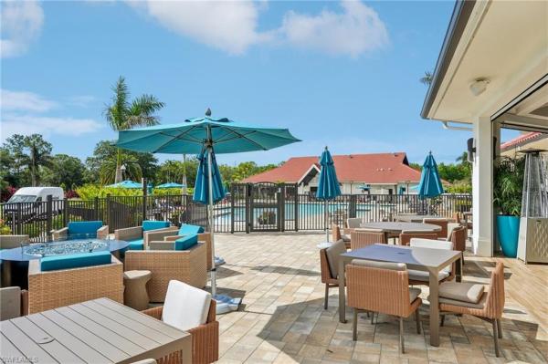 7340 Coventry Ct #809, Naples, Florida 34104, image 2
