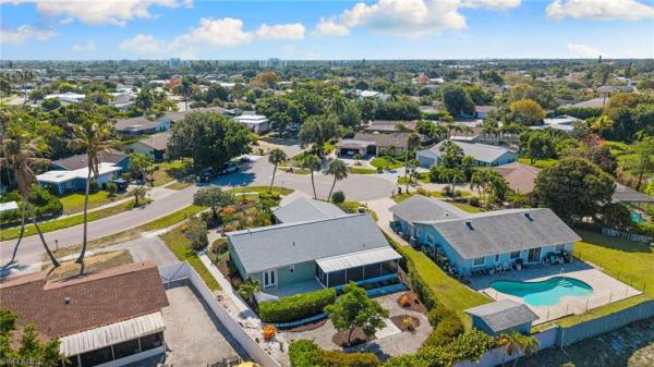 Westlake, 1036 Lake Shore Ct, Naples, Florida 34103, image 2