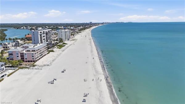 Hickory Shores, 26236 Hickory Blvd #18, Bonita Springs, Florida 34134, image 2