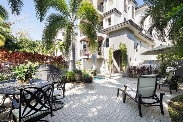 969 S 8th Ave #102, Naples, Florida 34102, image 1