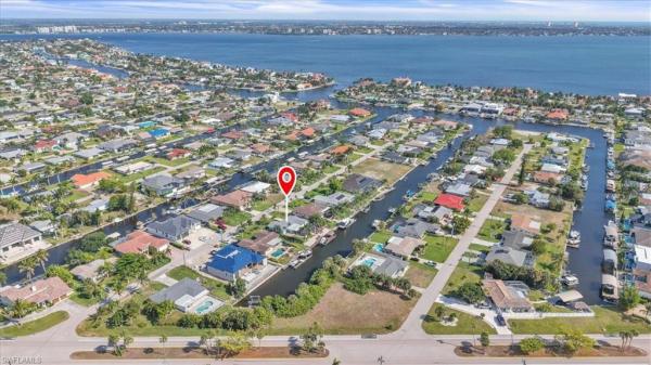 Cape Coral Residential, 5318 Congo Ct, Cape Coral, Florida 33904, image 2