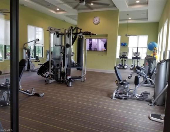 5198 Vizcaya St, Naples, Florida 34142, image 1