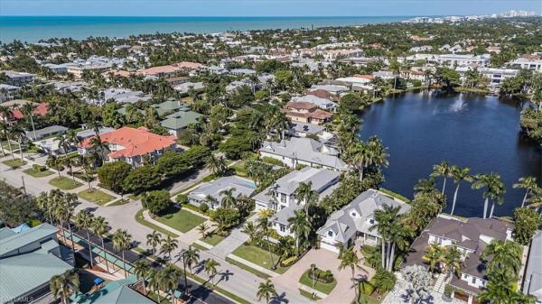 Olde Naples, 493 S 8th Ave, Naples, Florida 34102, image 2