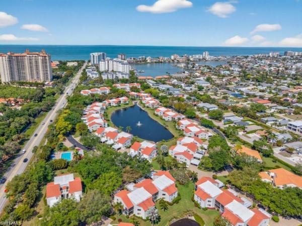 637 Beachwalk Cir #E202, Naples, Florida 34108, image 1
