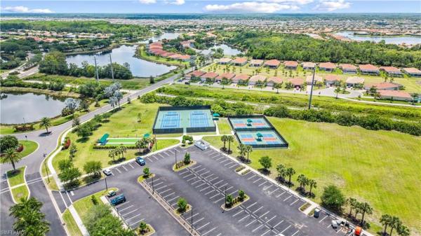 Cascades, 3118 Apple Blossom Dr, Alva, Florida 33920, image 2