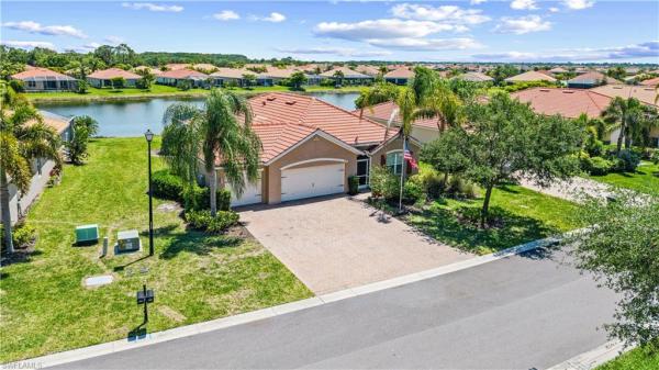 Cascades, 3118 Apple Blossom Dr, Alva, Florida 33920, image 1